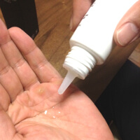育毛剤も検討する。
